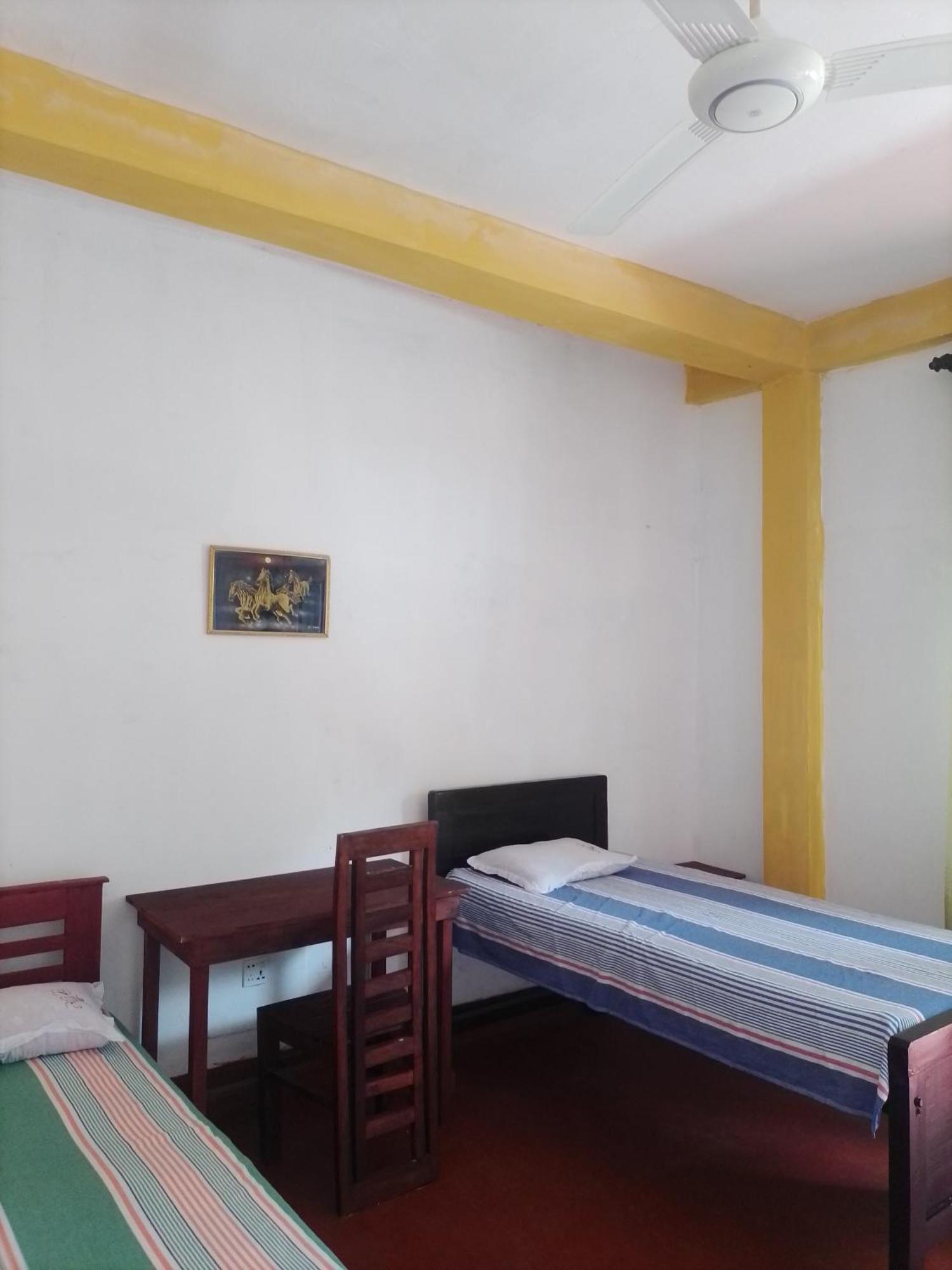Hotel Our Little Secret Kalutara Exterior foto